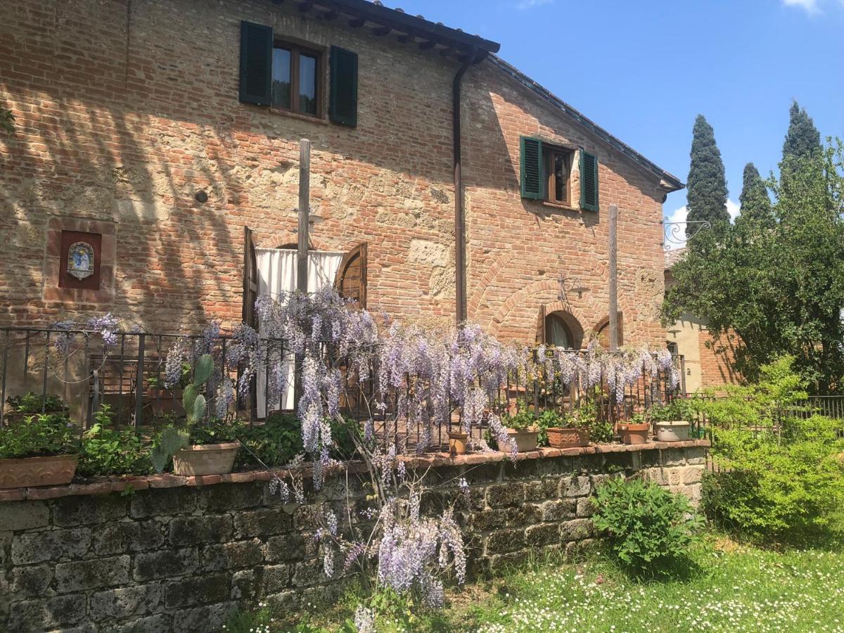 Al Giardino Degli Etruschi Guest House Chiusi Ngoại thất bức ảnh